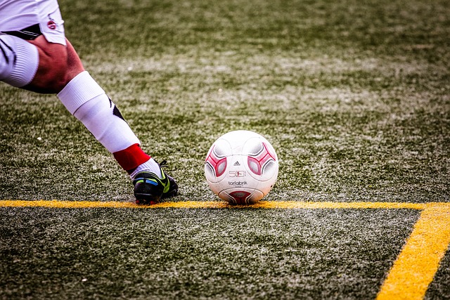 咪咕体育直播：外线手感出色！广东三分球14投8中，命中率高达57.1%.